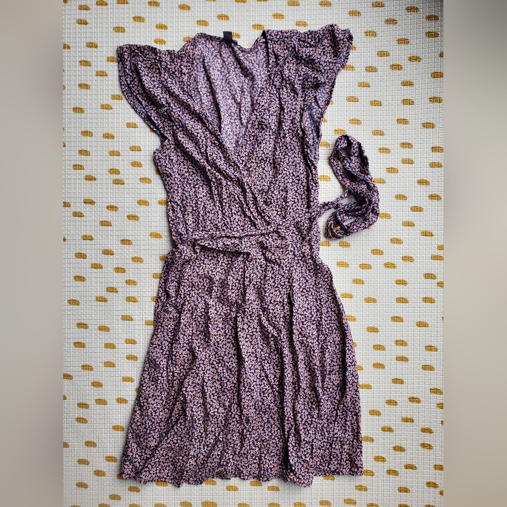 Aerie floral wrap dress size extra small